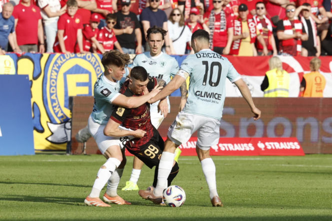 Widzew Łódź - Piast Gliwice: Zdjęcia kibiców i zawodników z meczu 34. kolejki PKO BP Ekstraklasy