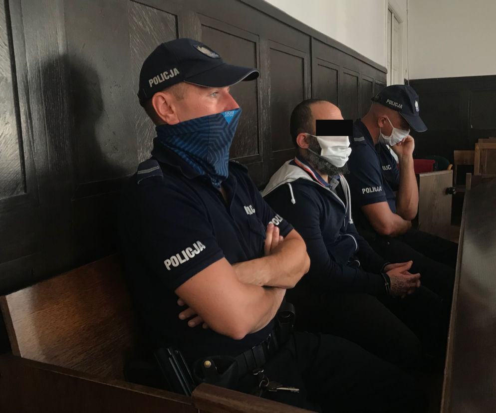 Fałszywi policjanci okradali emerytów