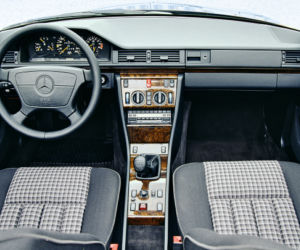 Mercedes-Benz A124