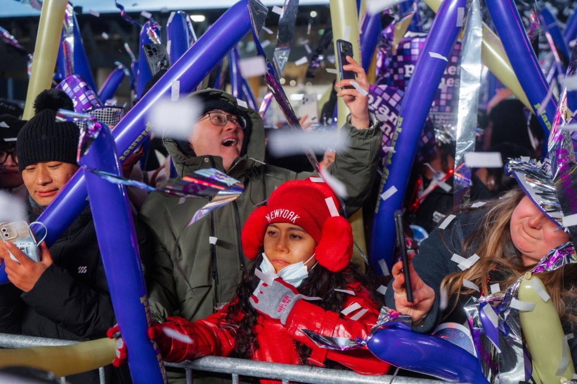Tłumy powitały Nowy Rok 2026 na nowojorskim Times Square