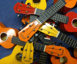 Poznań europejską stolicą ukulele. Piotr Kończal o fenomenie radosnego instrumentu
