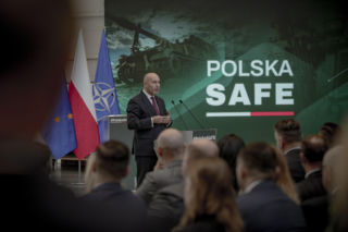 „Od produktów do zdolności bojowych”. PGZ wchodzi w nową erę - Adam Leszkiewicz o domenie, SAFE i Borsukach