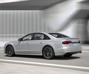 Audi S8 plus