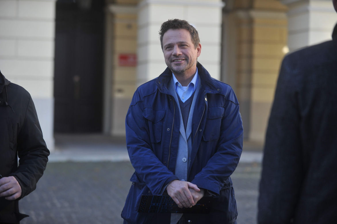 Trzaskowski pochwalił się autobusem na wodór. Miasta nie stać na jego zakup 
