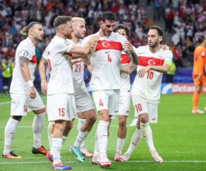 Hakan Calhanoglu (Turcja)