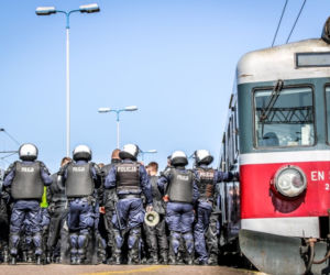 Tak policjanci przygotowują się do starć z pseudokibicami