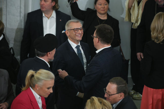 Połamali się opłatkiem w Sejmie