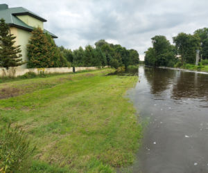 Alarm przeciwpowodziowy w Wąchocku. Burmistrz ogłosił alarm