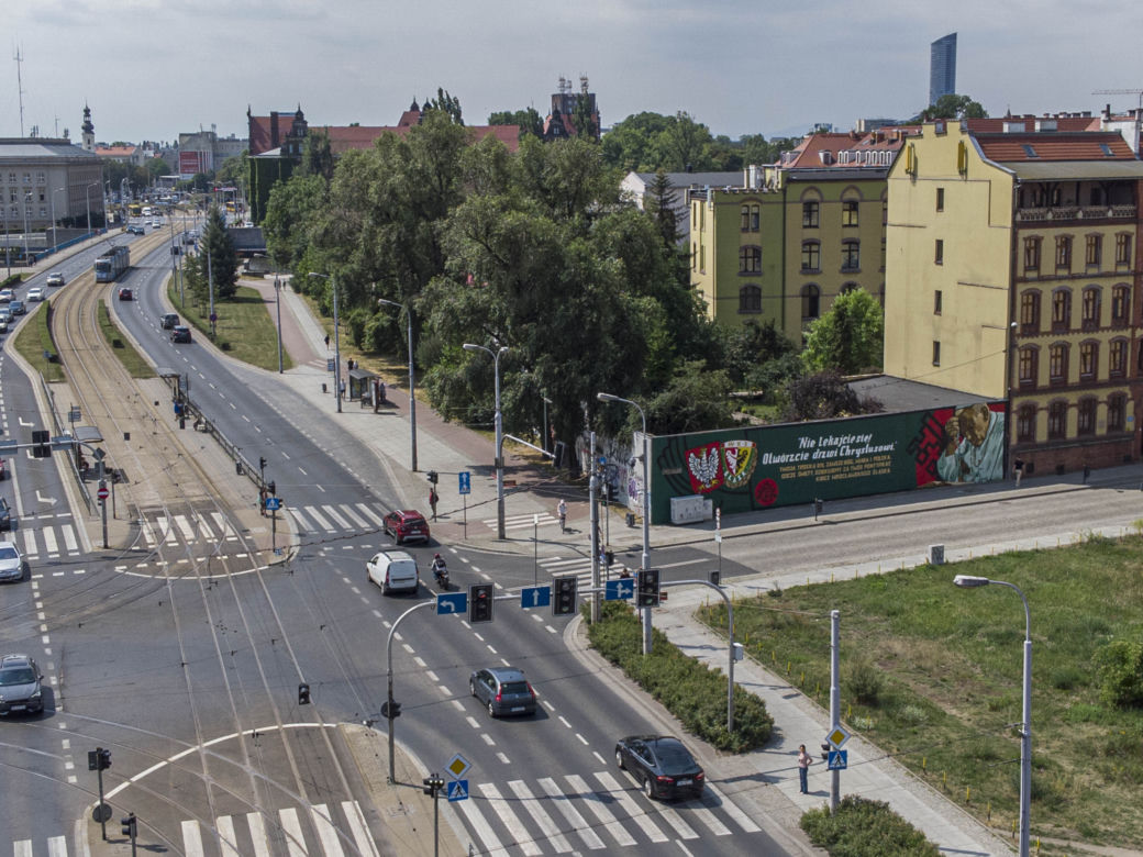 Kibice Śląska namalowali mural bez wymaganych zgód 