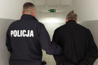 Ukrainiec z nazistowskimi plakatami. 68-latek wyrzucony z Polski. Ma zakaz wjazdu do Polski