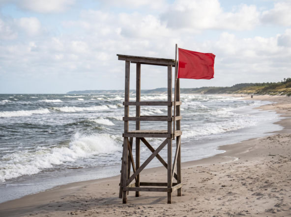 Sinice Chłopy. Czy w Chłopach można się kąpać 08.08? Flaga, warunki pogodowe