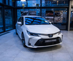 Toyota Corolla Sedan Hybrid