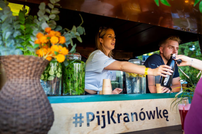 Odra, chlor i kamień w czajniku? Obalamy najczęstsze mity o wrocławskiej kranówce