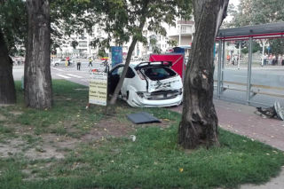 Tragiczny wypadek na Fieldorfa. Wjechał w grupę ludzi i zabił kobietę. Są zarzuty [WIDEO]