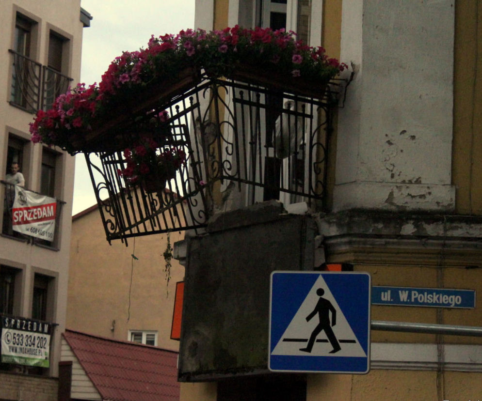 Urwała balkon bo była za ciężka