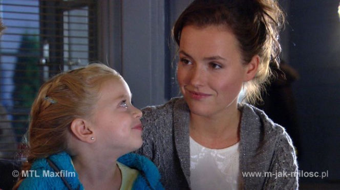 M jak miłość odc. 1048. Ala (Olga Frycz), Basia (Gabriela Raczyńska)