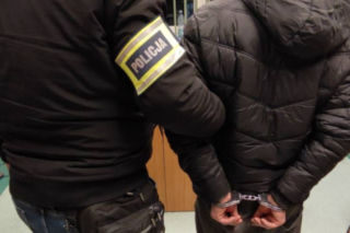 Zwłoki potrąconego leżały w rowie - ujęto winnego kierowcę