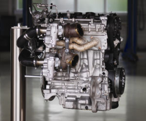 Volvo silnik 2.0 Drive-E 450 KM potrójne turbodoładowanie