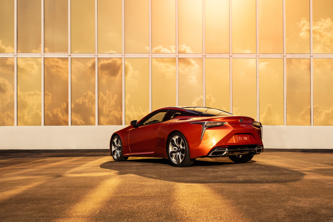 Lexus LC w kolorze Blazing Carnelian