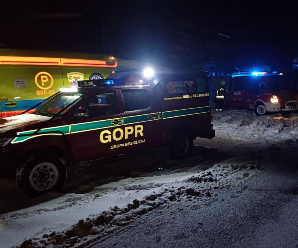 Ratownicy walczyli o jego życie w środku nocy. Został zawrócony do bazy