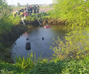 Utonął w traktorze we własnym stawie