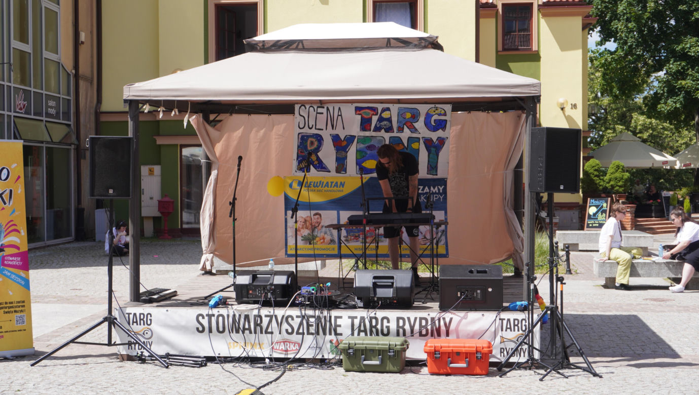 Święto Muzyki 2024  w Olsztynie. Stare Miasto opanowali miłośnicy tańca i śpiewu. Zobacz zdjęcia!