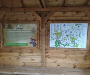 Nowy przystanek w Sołectwie Barkweda. Nawiązuje do stylu warmińskiego [ZDJĘCIA]