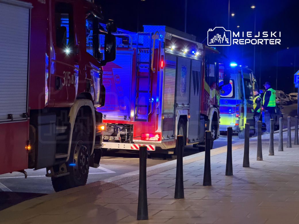 Groźny wypadek w warszawskim metrze. Mężczyzna upadł na torowisko