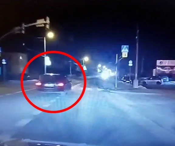 30 punktów karnych w kilka sekund. Kto mu dał prawo jazdy?