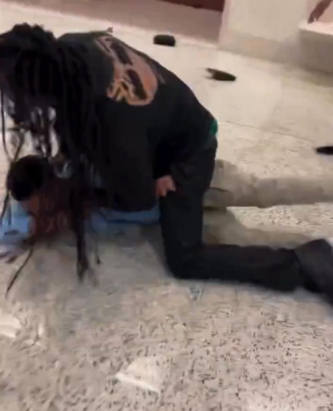 Ojciec rzucił się w sądzie na zabójcę dziecka. Nie miał litości