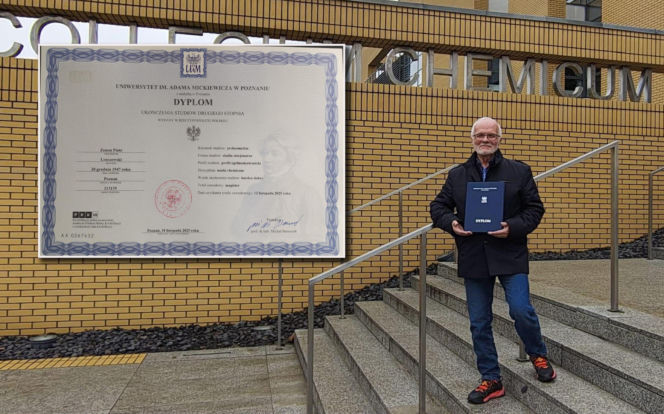 Trzecia magisterka w wieku 78 lat! Niezwykła historia pana Zenona zawstydzi niejednego młodziana