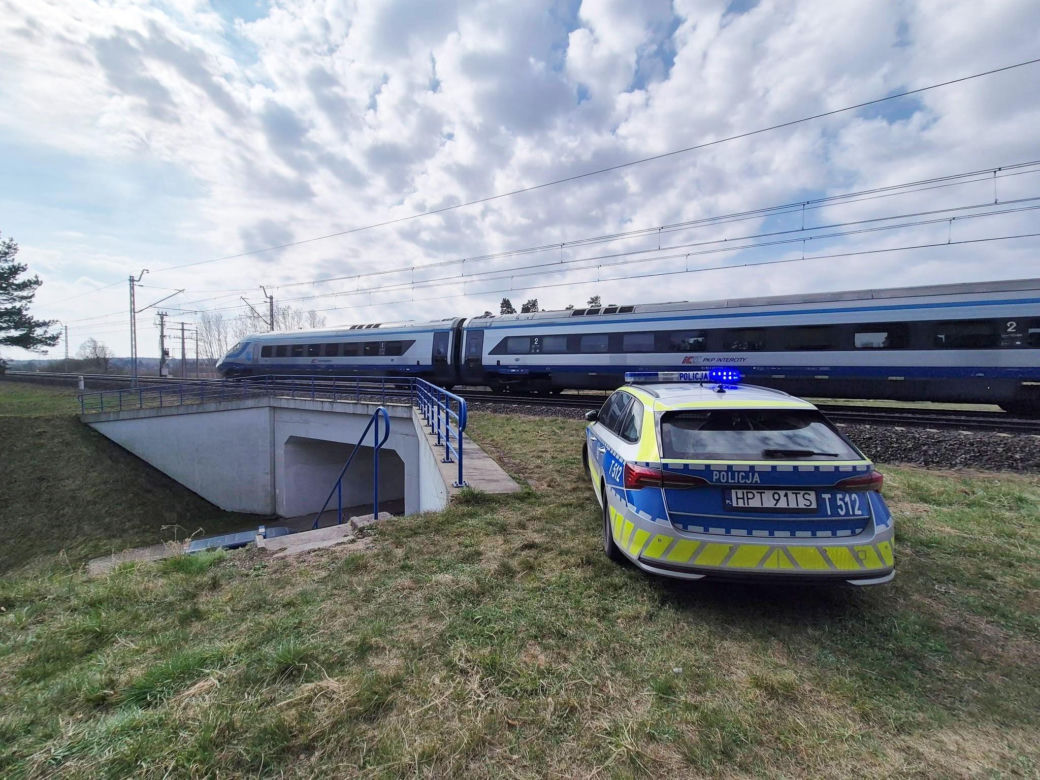 Tragedia na torach. Pod Suszem zginął nastolatek