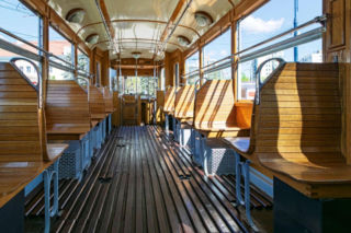 Berlinki, parówki i akwaria - młodzi ich nie znają. Zabytkowe tramwaje wracają na warszawskie tory