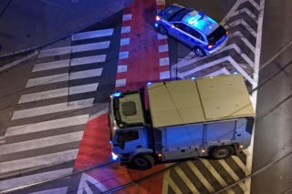 Podejrzany pakunek wstrzymał ruch tramwajów na Pradze. Co się stało?