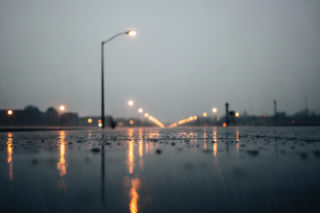 Tragiczna śmierć 12-latki. Co wiadomo o zdarzeniu przy szkole w Jeleniej Górze?