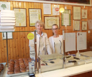 Cukiernia na Woli nie daje się wirusowi