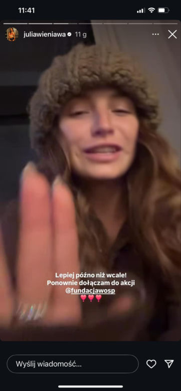 Julia Wieniawa wystawiła sukienkę na WOŚP. Kreacja dotykała samej Evy Longorii