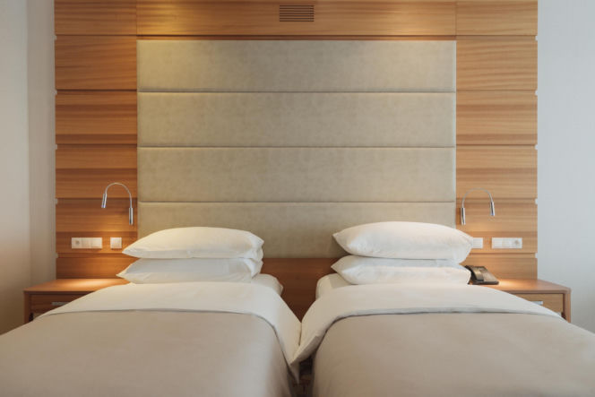 Hotel Gołębiewski - zdjęcia wnętrz i budynku