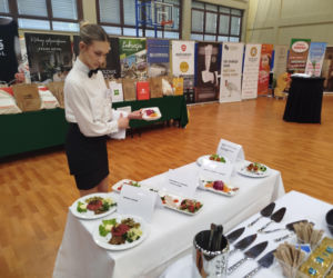 Już po raz ósmy w Siedlcach rywalizowali młodzi kelnerzy z całej Polski