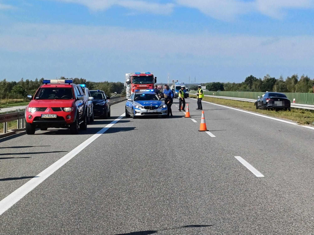 Grzegorz i Jakub zginęli w wypadku busa na autostradzie A4 [GALERIA]