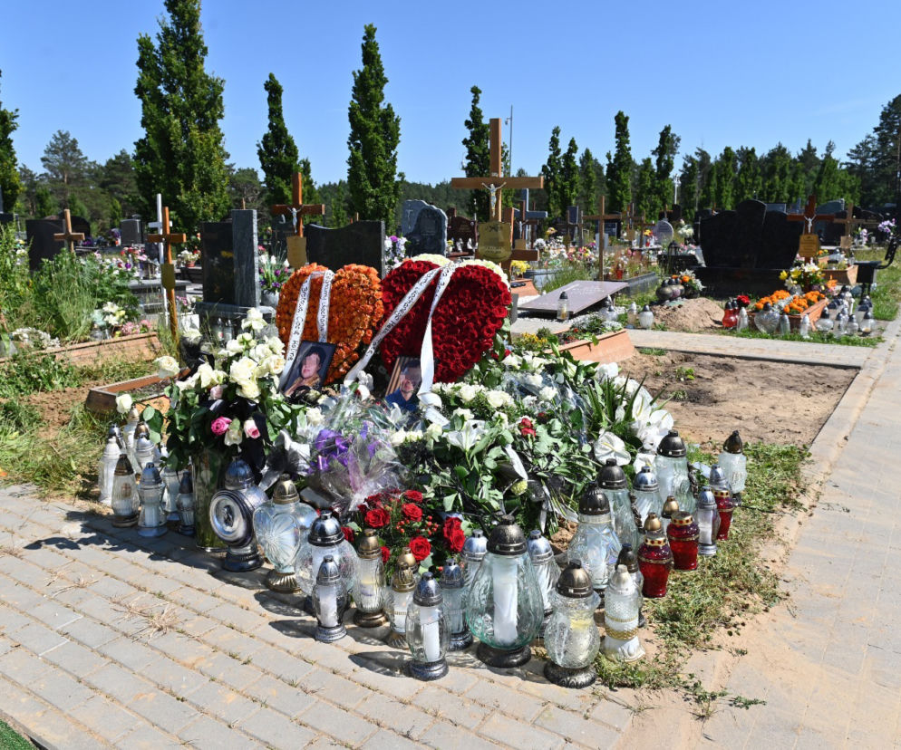 Pomorskie: MAKABRA na drodze. ZGINĘLI ojciec, córka i babcia. Pogrzeb rodziny z Liniewa [ZDJĘCIA]