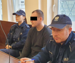 Podciął gardło koledze, bo pokłócili się o kobietę. W tle walka o dziecko