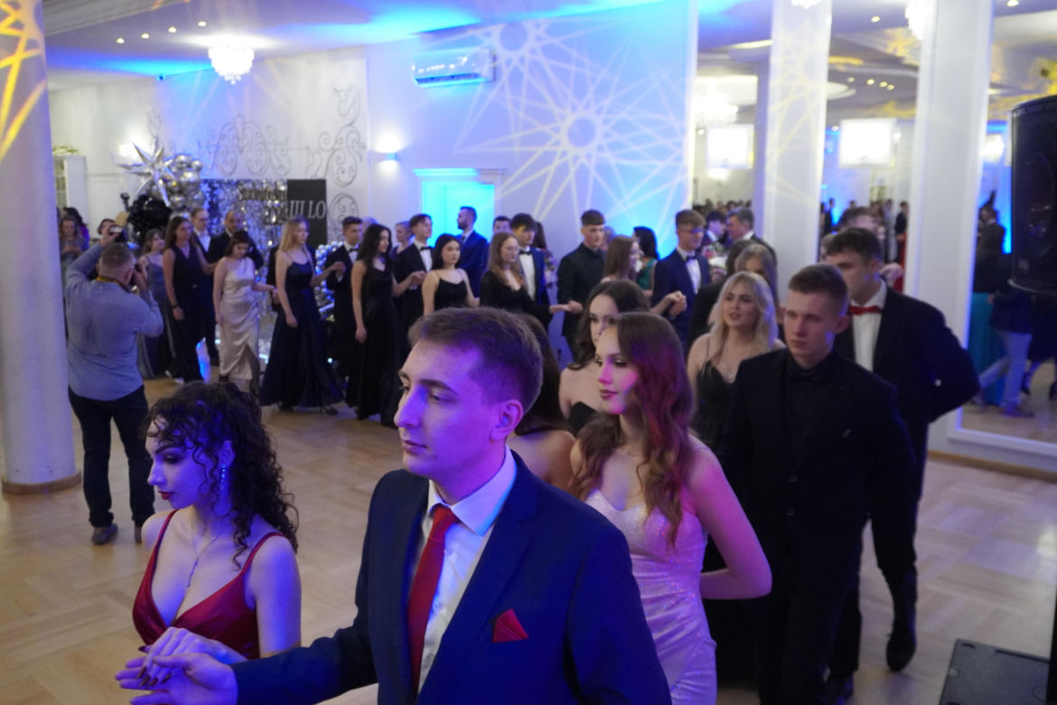 Studniówka III LO w Rzeszowie 