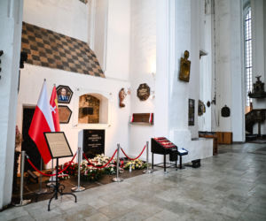 Tak wygląda grób Pawła Adamowicza w 7. rocznicę zamachu