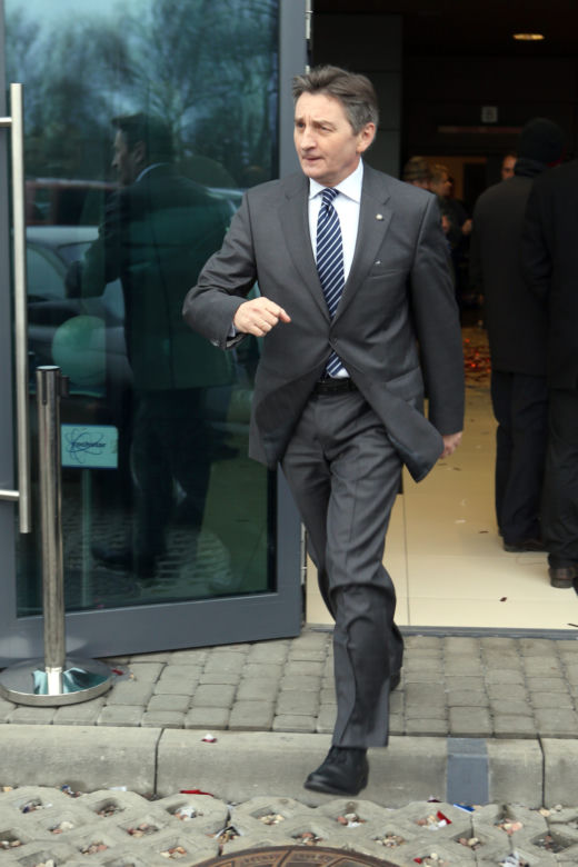 Latał na odpusty, dożynki i badmintona. Marek Kuchciński