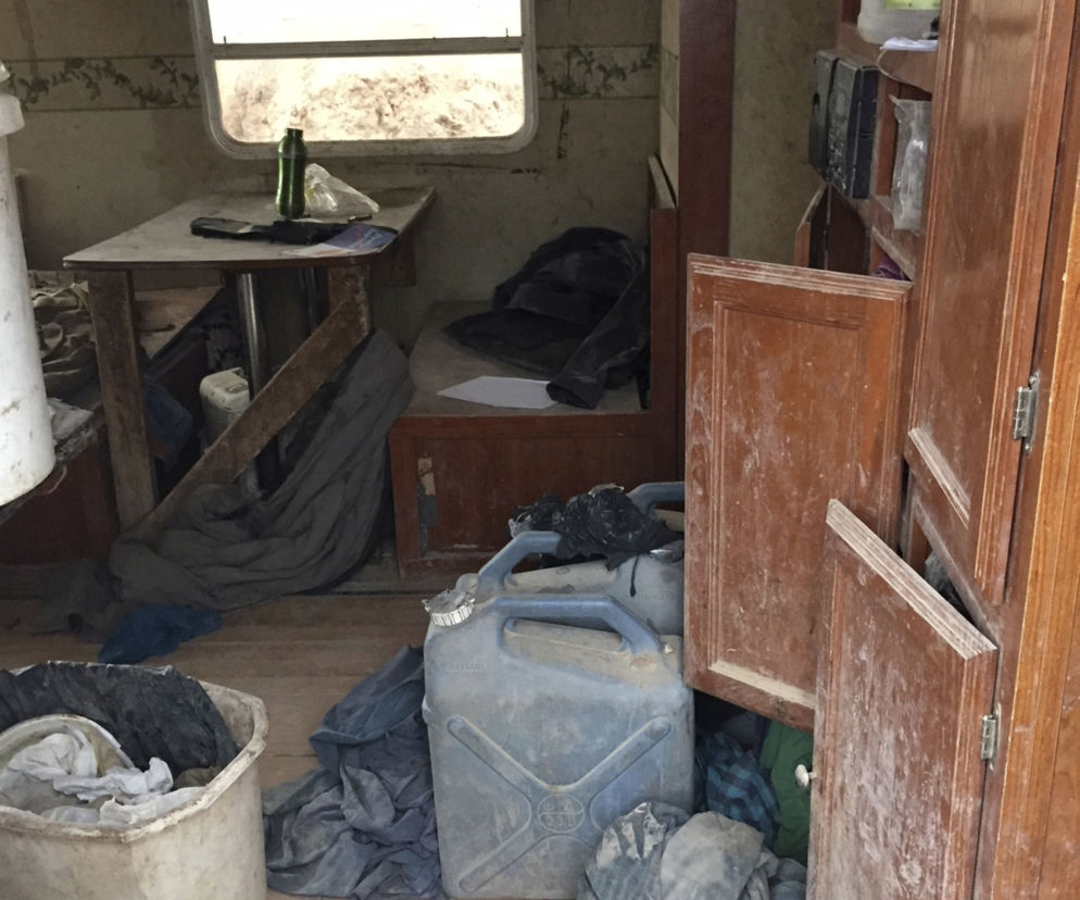 11 zagłodzonych dzieci w slumsie