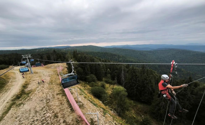 Wiedzą i potrafią więcej.  Ratownicy GOPR z Krynicy przeszli kolejne szkolenie!