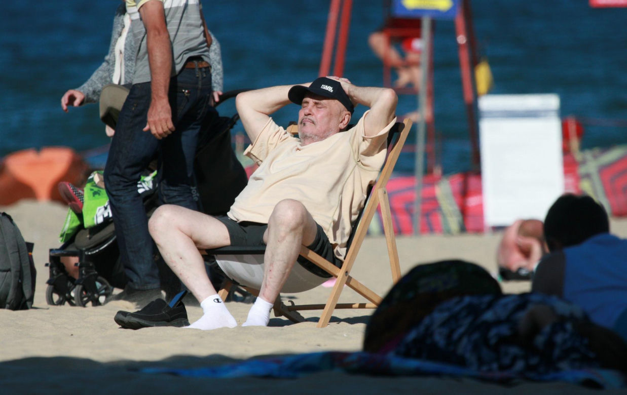 Marian Lichtman na plaży