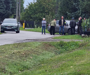 Pożar w bazie Starlink na Mazowszu. Minister mówi wprost o możliwym sabotażu, służby w akcji