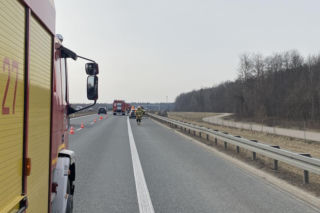 dachowanie cięzarówki na A2